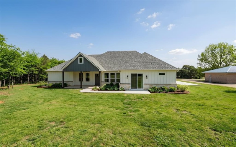 948 County Road 414, Cleburne, TX 76031, 4 Bedrooms Bedrooms, ,3 BathroomsBathrooms,Residential,For Sale,948 County Road 414,0,21195112