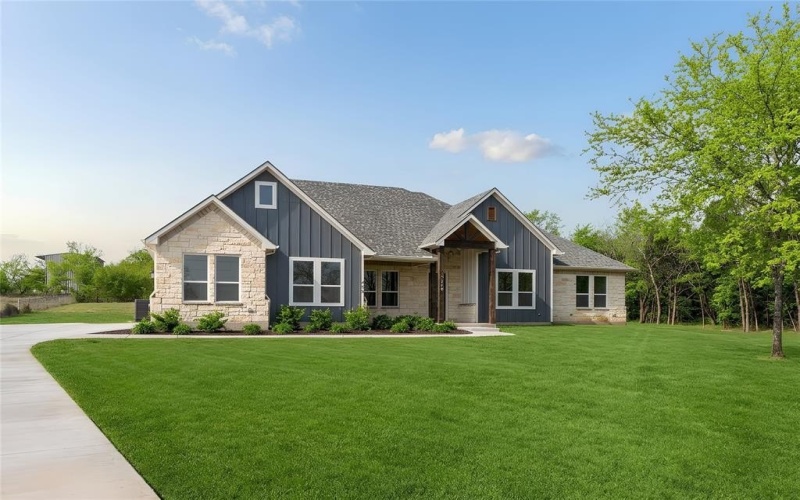 948 County Road 414, Cleburne, TX 76031, 4 Bedrooms Bedrooms, ,3 BathroomsBathrooms,Residential,For Sale,948 County Road 414,0,21195112