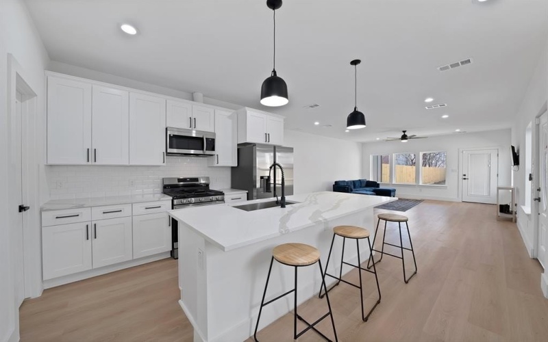 1407 Barry Avenue, Dallas, TX 75523, 3 Bedrooms Bedrooms, ,2 BathroomsBathrooms,Residential Multi Family,For Sale,1407 Barry Avenue,0,21195247