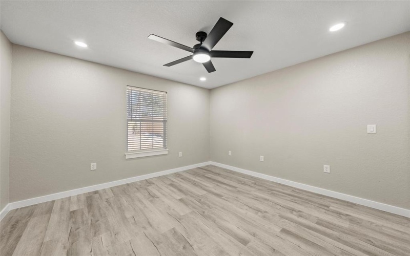 2509 Stewart Drive, Waco, TX 76708, 3 Bedrooms Bedrooms, ,2 BathroomsBathrooms,Residential,For Sale,2509 Stewart Drive,0,21195310