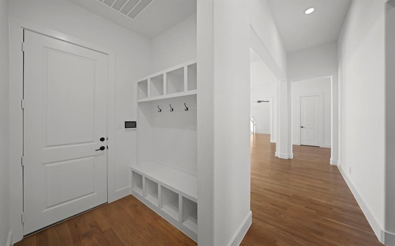 4906 Middleton Drive, Parker, TX 75002, 4 Bedrooms Bedrooms, ,5 BathroomsBathrooms,Residential,For Sale,4906 Middleton Drive,0,21195437