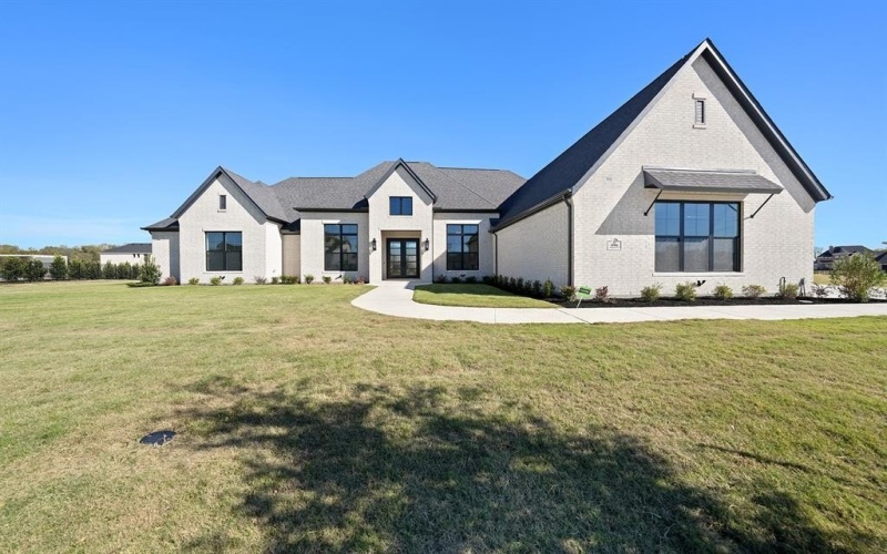 4906 Middleton Drive, Parker, TX 75002, 4 Bedrooms Bedrooms, ,5 BathroomsBathrooms,Residential,For Sale,4906 Middleton Drive,0,21195437
