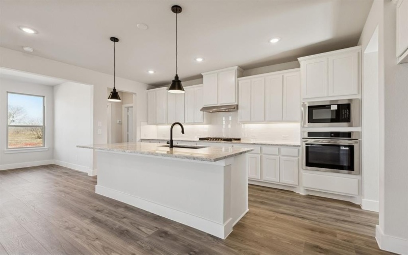 4551 Night Hawk Trail, Waxahachie, TX 75165, 4 Habitaciones Habitaciones , ,3 BañosBaños,Residential,En Venta,4551 Night Hawk Trail,0,21195514