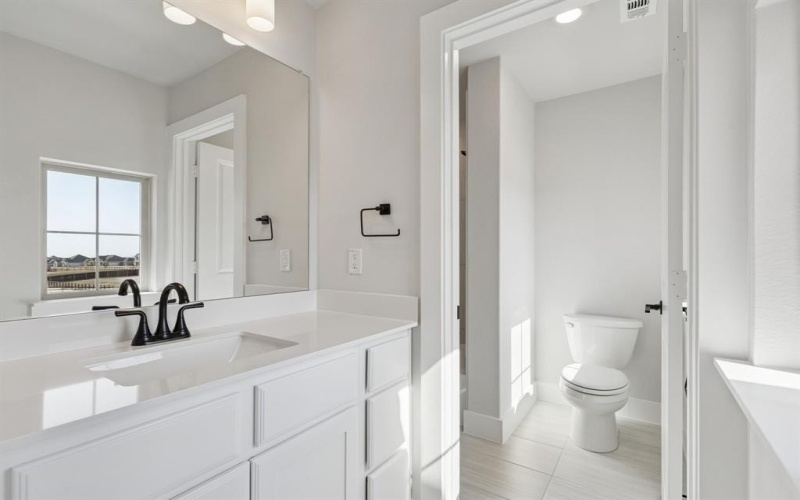 4551 Night Hawk Trail, Waxahachie, TX 75165, 4 Habitaciones Habitaciones , ,3 BañosBaños,Residential,En Venta,4551 Night Hawk Trail,0,21195514