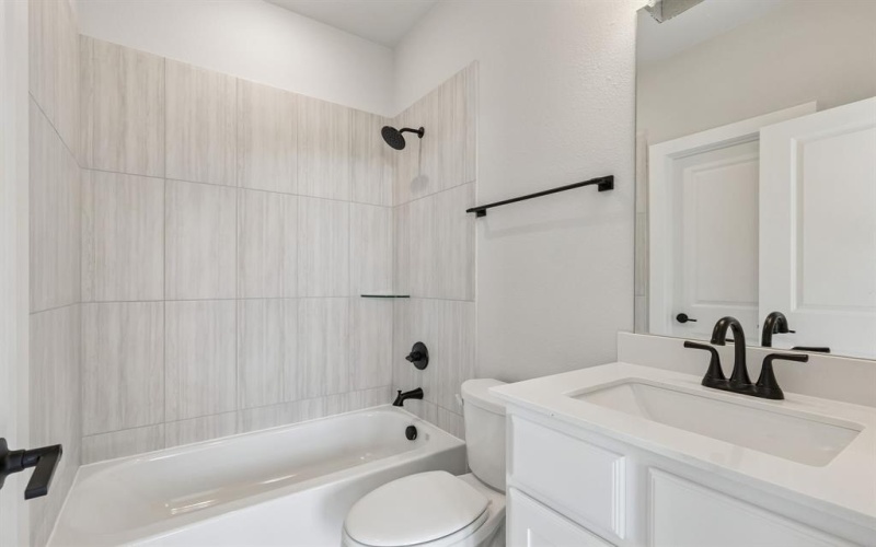 4551 Night Hawk Trail, Waxahachie, TX 75165, 4 Habitaciones Habitaciones , ,3 BañosBaños,Residential,En Venta,4551 Night Hawk Trail,0,21195514