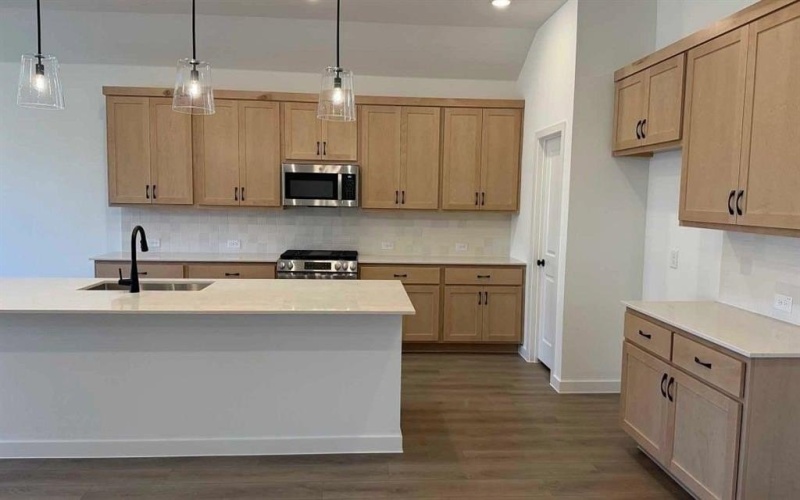 1825 Bachman Lane, Forney, TX 75126, 5 Bedrooms Bedrooms, ,5 BathroomsBathrooms,Residential,For Sale,1825 Bachman Lane,0,21195573