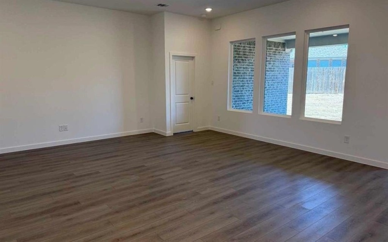 1825 Bachman Lane, Forney, TX 75126, 5 Bedrooms Bedrooms, ,5 BathroomsBathrooms,Residential,For Sale,1825 Bachman Lane,0,21195573