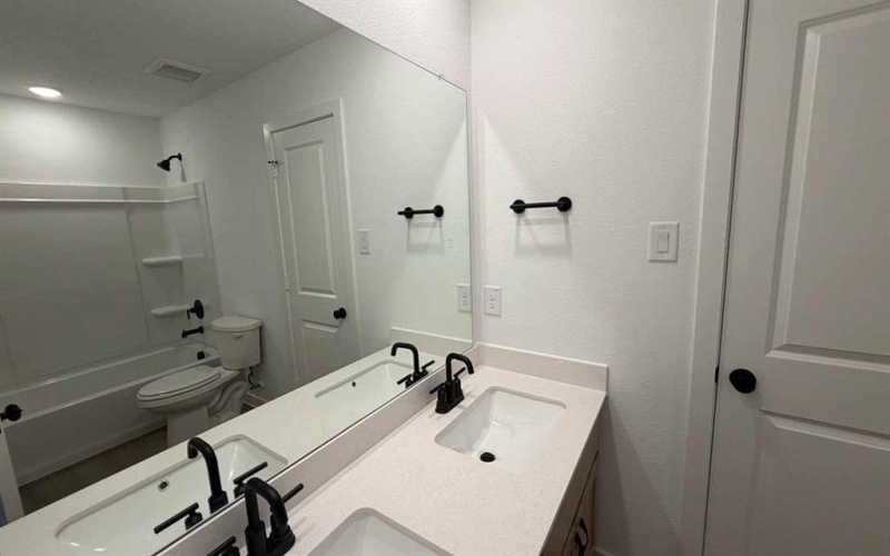 1825 Bachman Lane, Forney, TX 75126, 5 Bedrooms Bedrooms, ,5 BathroomsBathrooms,Residential,For Sale,1825 Bachman Lane,0,21195573