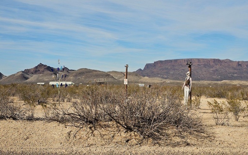 2727 Terlingua Ranch Rd, Terlingua, TX 79852, 3 Bedrooms Bedrooms, ,Residential,For Sale,2727 Terlingua Ranch Rd,0,167842