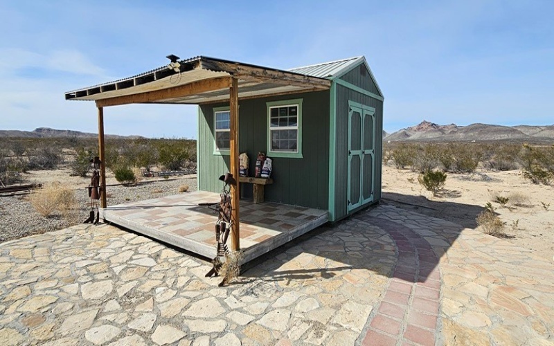 2727 Terlingua Ranch Rd, Terlingua, TX 79852, 3 Bedrooms Bedrooms, ,Residential,For Sale,2727 Terlingua Ranch Rd,0,167842
