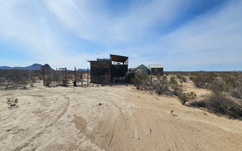 2727 Terlingua Ranch Rd, Terlingua, TX 79852, 3 Bedrooms Bedrooms, ,Residential,For Sale,2727 Terlingua Ranch Rd,0,167842