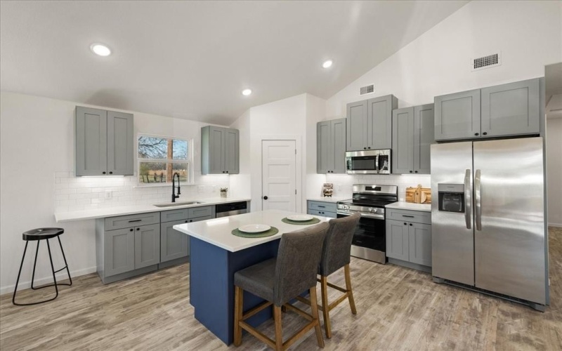 200 Gladys Street, Lone Oak, TX 75453, 3 Bedrooms Bedrooms, ,2 BathroomsBathrooms,Residential,For Sale,200 Gladys Street,0,21194037