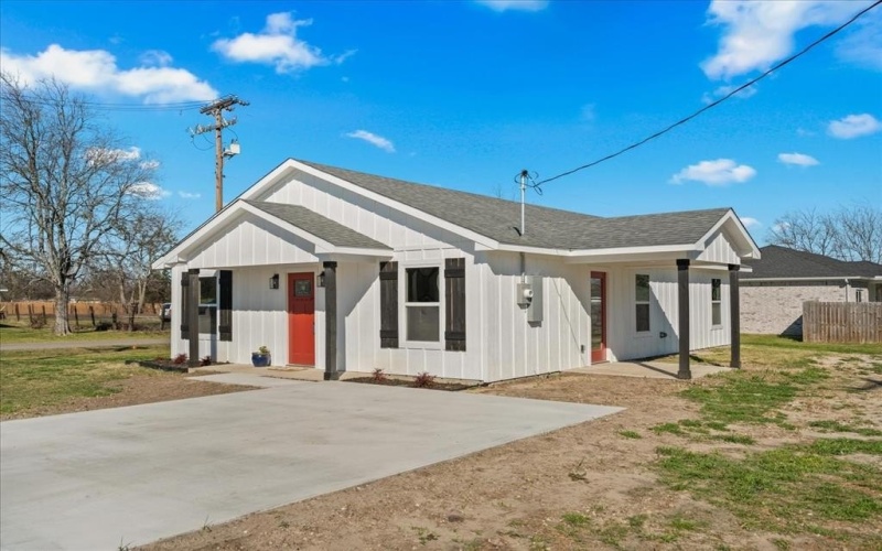 200 Gladys Street, Lone Oak, TX 75453, 3 Bedrooms Bedrooms, ,2 BathroomsBathrooms,Residential,For Sale,200 Gladys Street,0,21194037