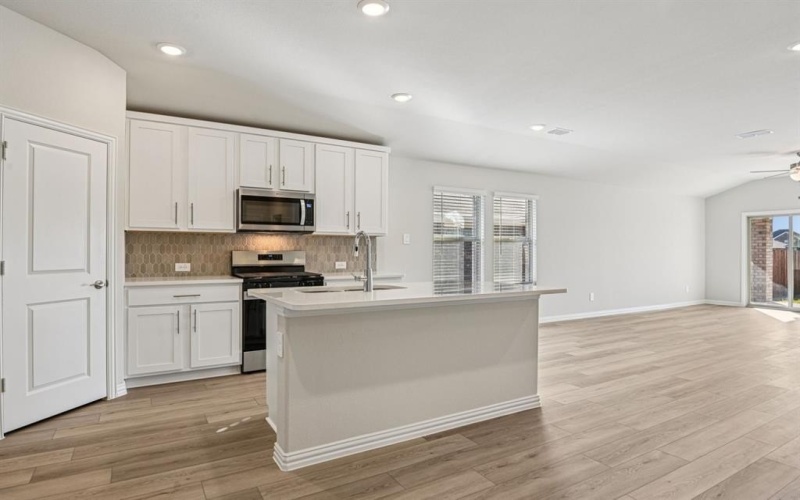 4212 Palestine Drive, Farmersville, TX 75442, 3 Bedrooms Bedrooms, ,2 BathroomsBathrooms,Residential,For Sale,4212 Palestine Drive,0,21194475