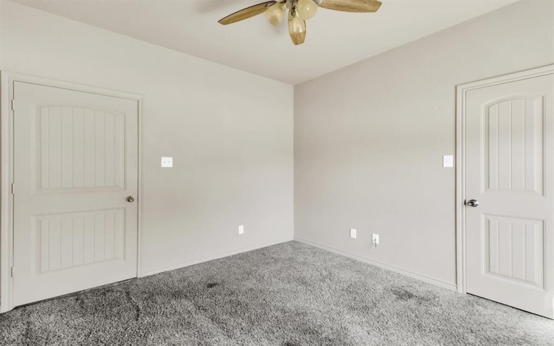 2923 E Pepperidge Drive, Lancaster, TX 75134, 3 Bedrooms Bedrooms, ,2 BathroomsBathrooms,Residential,For Sale,2923 E Pepperidge Drive,0,21194486