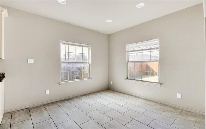 2923 E Pepperidge Drive, Lancaster, TX 75134, 3 Bedrooms Bedrooms, ,2 BathroomsBathrooms,Residential,For Sale,2923 E Pepperidge Drive,0,21194486