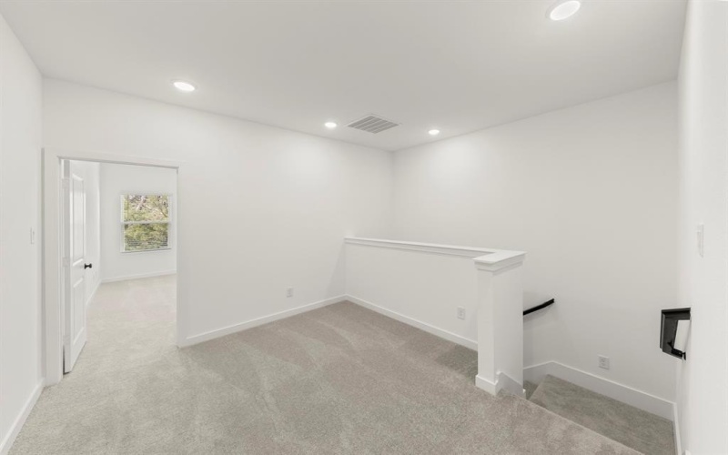 2553 Lost Maples Lane, Dallas, TX 75228, 3 Bedrooms Bedrooms, ,2 BathroomsBathrooms,Residential,For Sale,2553 Lost Maples Lane,0,21194562