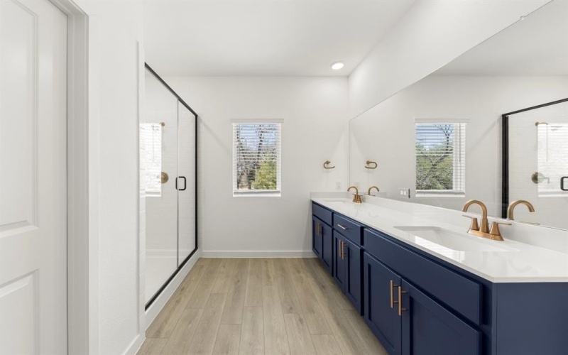 2553 Lost Maples Lane, Dallas, TX 75228, 3 Bedrooms Bedrooms, ,2 BathroomsBathrooms,Residential,For Sale,2553 Lost Maples Lane,0,21194562