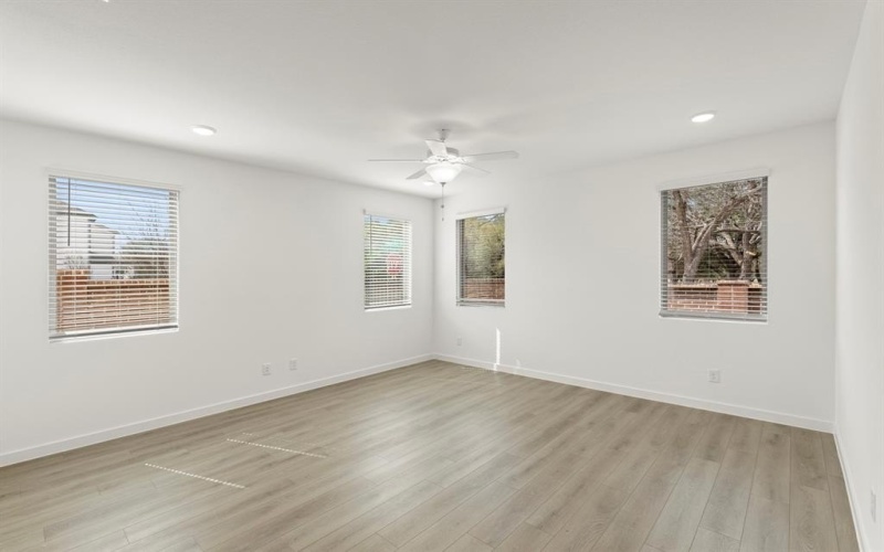 2557 Lost Maples Lane, Dallas, TX 75228, 3 Bedrooms Bedrooms, ,2 BathroomsBathrooms,Residential,For Sale,2557 Lost Maples Lane,0,21194585