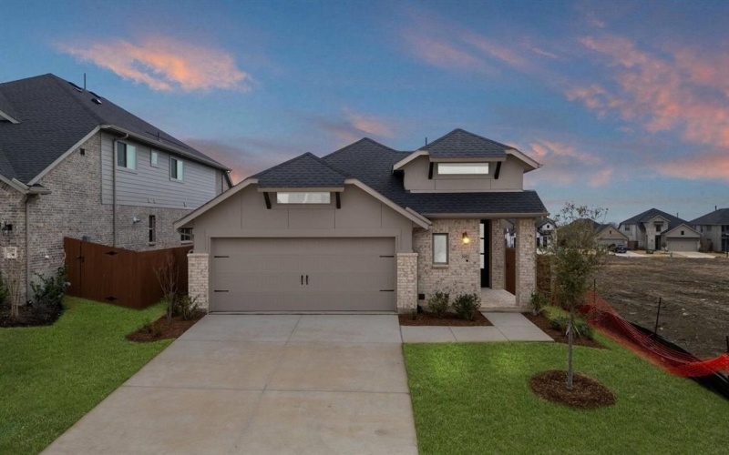 3953 Avendale, Heartland, TX 75114, 4 Bedrooms Bedrooms, ,2 BathroomsBathrooms,Residential,For Sale,3953 Avendale,0,21194590