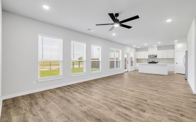 4421-4423 Clovis Court, Midlothian, TX 76065, 8 Bedrooms Bedrooms, ,5 BathroomsBathrooms,Residential Multi Family,For Sale,4421-4423 Clovis Court,0,21194601