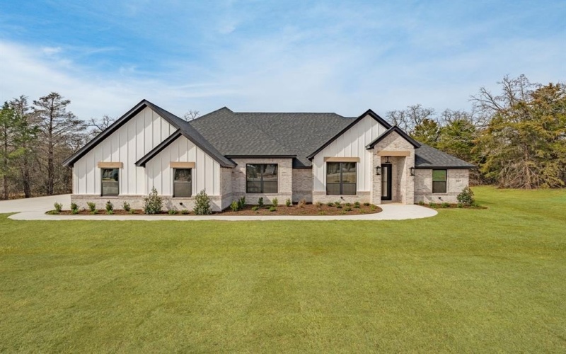 2017 Forest Bridge, Reno, TX 76020, 5 Bedrooms Bedrooms, ,3 BathroomsBathrooms,Residential,For Sale,2017 Forest Bridge,0,21194747