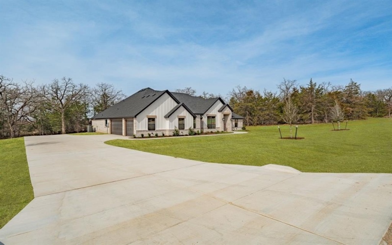 2017 Forest Bridge, Reno, TX 76020, 5 Bedrooms Bedrooms, ,3 BathroomsBathrooms,Residential,For Sale,2017 Forest Bridge,0,21194747