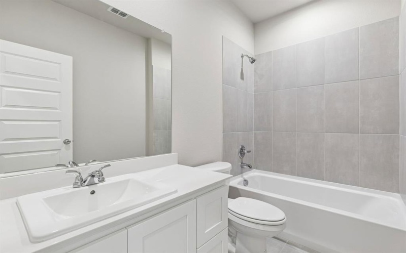 900 Crabapple Way, Alvarado, TX 76009, 5 Bedrooms Bedrooms, ,3 BathroomsBathrooms,Residential,For Sale,900 Crabapple Way,0,21194895