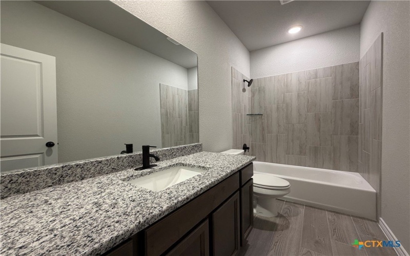 3008 Seeker Street, Killeen, TX 76549, 5 Bedrooms Bedrooms, ,2 BathroomsBathrooms,Residential,For Sale,3008 Seeker Street,0,605677