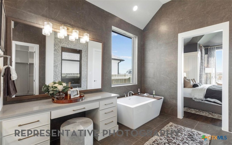 325 Dulce Vista, Boerne, TX 78006, 4 Bedrooms Bedrooms, ,5 BathroomsBathrooms,Residential,For Sale,325 Dulce Vista,0,605919