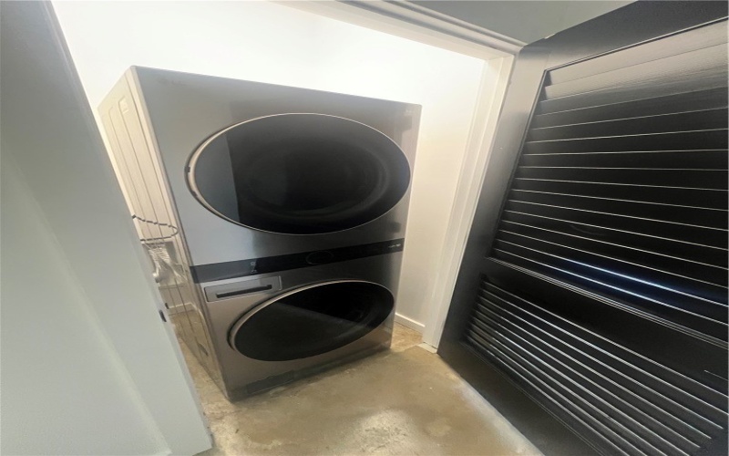 2706 Grace unit: A, Corpus Christi, TX 78414, 3 Bedrooms Bedrooms, ,2 BathroomsBathrooms,Residential Multi Family,For Sale,2706 Grace unit: A,0,472546