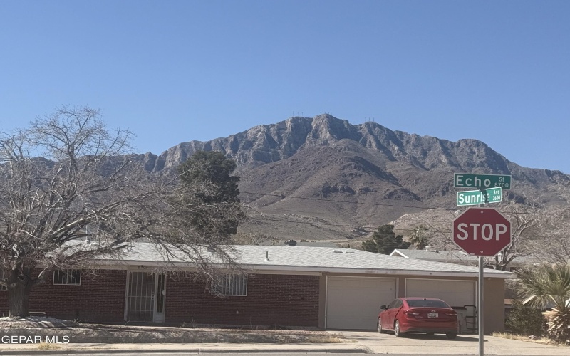 8704 Echo Street, El Paso, TX 79904, 6 Habitaciones Habitaciones , ,5 BañosBaños,Residential Multi Family,En Venta,8704 Echo Street,0,939224