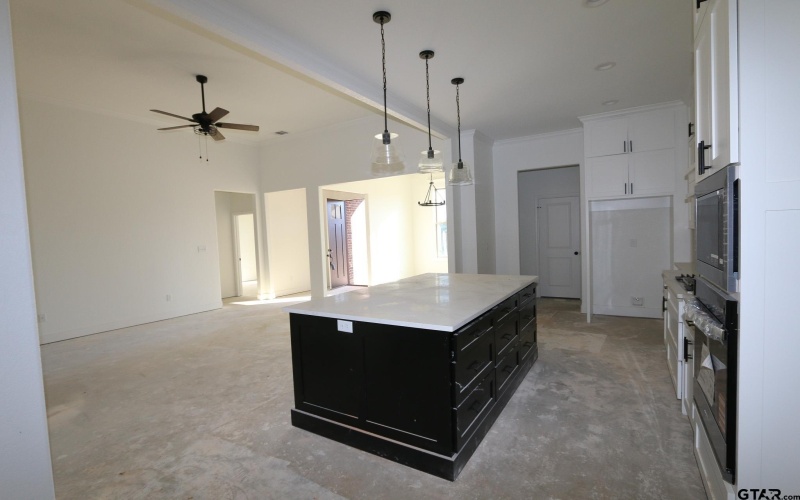 11786 Jayden Lane, Tyler, TX 75703, 3 Bedrooms Bedrooms, ,2 BathroomsBathrooms,Residential,For Sale,11786 Jayden Lane,0,26002972