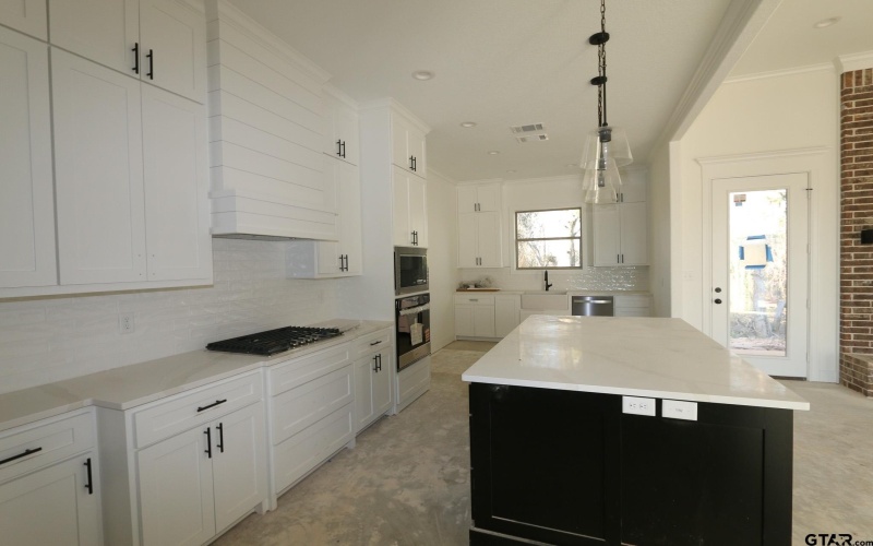 11786 Jayden Lane, Tyler, TX 75703, 3 Bedrooms Bedrooms, ,2 BathroomsBathrooms,Residential,For Sale,11786 Jayden Lane,0,26002972