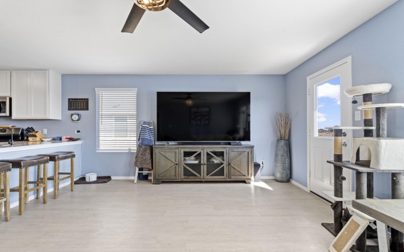 320 Bertram Oaks Drive, Bertram, TX 78605, 4 Bedrooms Bedrooms, ,2 BathroomsBathrooms,Residential,For Sale,320 Bertram Oaks Drive,0,176759