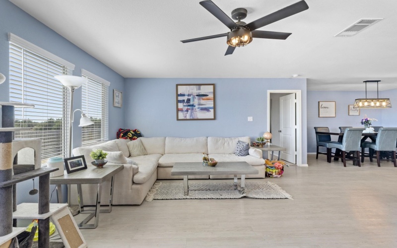 320 Bertram Oaks Drive, Bertram, TX 78605, 4 Bedrooms Bedrooms, ,2 BathroomsBathrooms,Residential,For Sale,320 Bertram Oaks Drive,0,176759