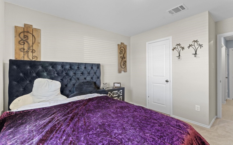 320 Bertram Oaks Drive, Bertram, TX 78605, 4 Bedrooms Bedrooms, ,2 BathroomsBathrooms,Residential,For Sale,320 Bertram Oaks Drive,0,176759