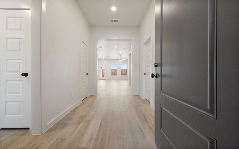 2912 Sunflower Avenue, Wolfforth, TX 79382, 4 Bedrooms Bedrooms, ,3 BathroomsBathrooms,Residential,For Sale,2912 Sunflower Avenue,0,202602769