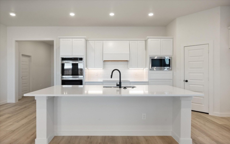 2912 Sunflower Avenue, Wolfforth, TX 79382, 4 Bedrooms Bedrooms, ,3 BathroomsBathrooms,Residential,For Sale,2912 Sunflower Avenue,0,202602769