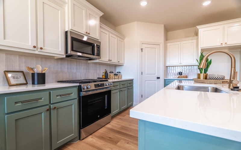 705 E 14th Street, Wolfforth, TX 79382, 4 Bedrooms Bedrooms, ,2 BathroomsBathrooms,Residential,For Sale,705 E 14th Street,0,202602783