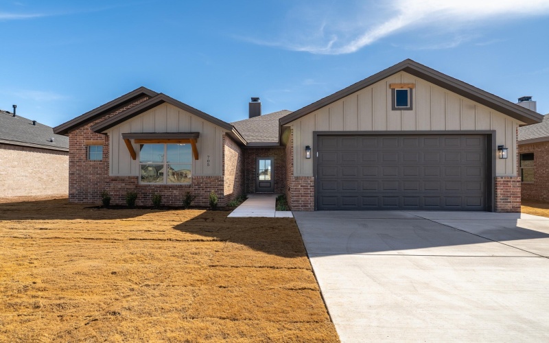 705 E 14th Street, Wolfforth, TX 79382, 4 Bedrooms Bedrooms, ,2 BathroomsBathrooms,Residential,For Sale,705 E 14th Street,0,202602783