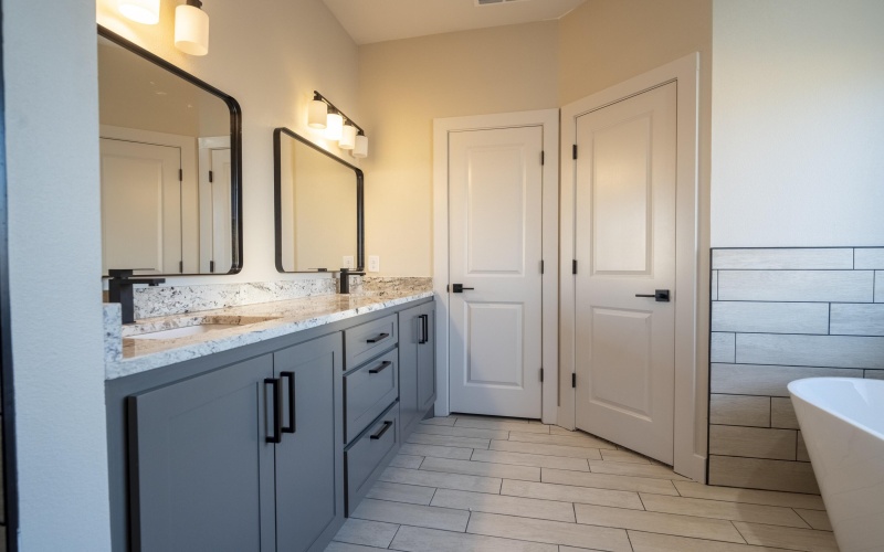 6902 16th Street, Lubbock, TX 79416, 4 Habitaciones Habitaciones , ,2 BañosBaños,Residential,En Venta,6902 16th Street,0,202602788