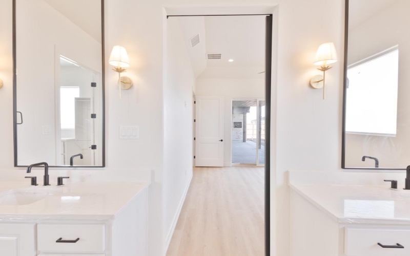 1087 Deuce of Hearts, Tahoka, TX 79373, 4 Habitaciones Habitaciones , ,3 BañosBaños,Residential,En Venta,1087 Deuce of Hearts,0,202602791