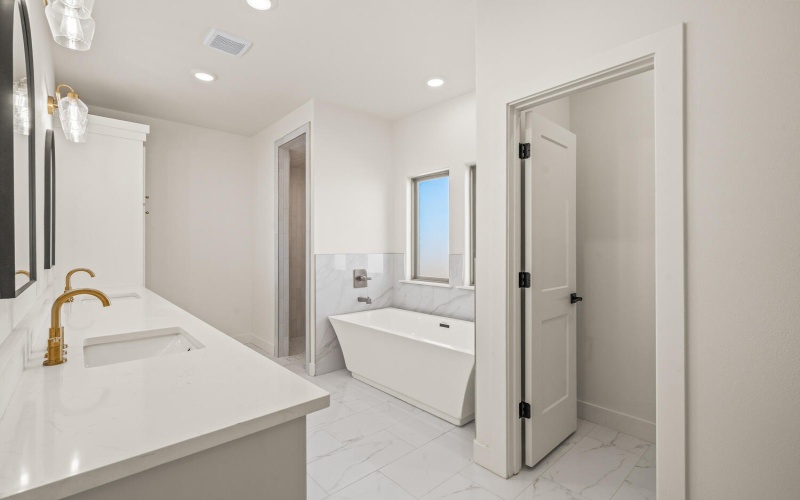 4123 County Road 7900, Lubbock, TX 79424, 4 Habitaciones Habitaciones , ,2 BañosBaños,Residential,En Venta,4123 County Road 7900,0,202602801