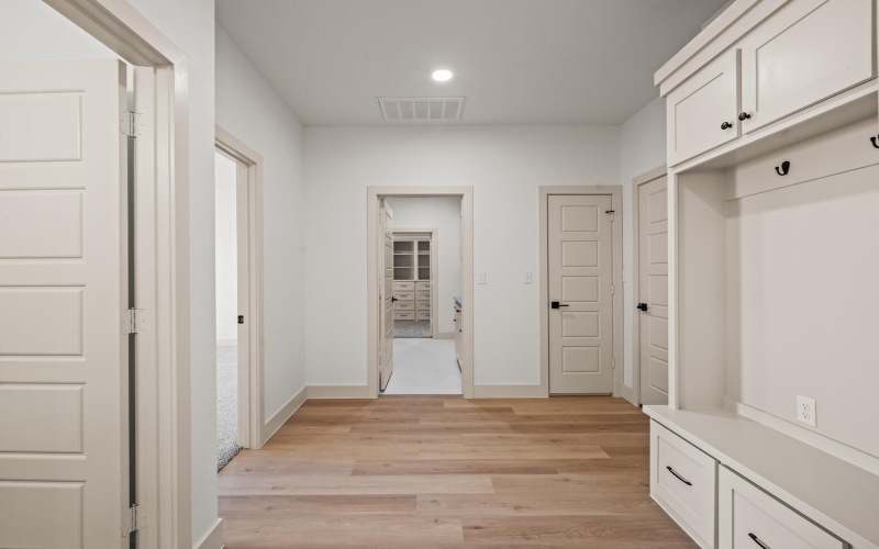 5513 County Road 6100, Lubbock, TX 79415, 3 Bedrooms Bedrooms, ,2 BathroomsBathrooms,Residential,For Sale,5513 County Road 6100,0,202602803