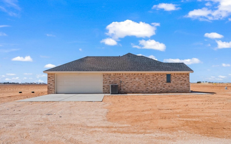 5513 County Road 6100, Lubbock, TX 79415, 3 Bedrooms Bedrooms, ,2 BathroomsBathrooms,Residential,For Sale,5513 County Road 6100,0,202602803