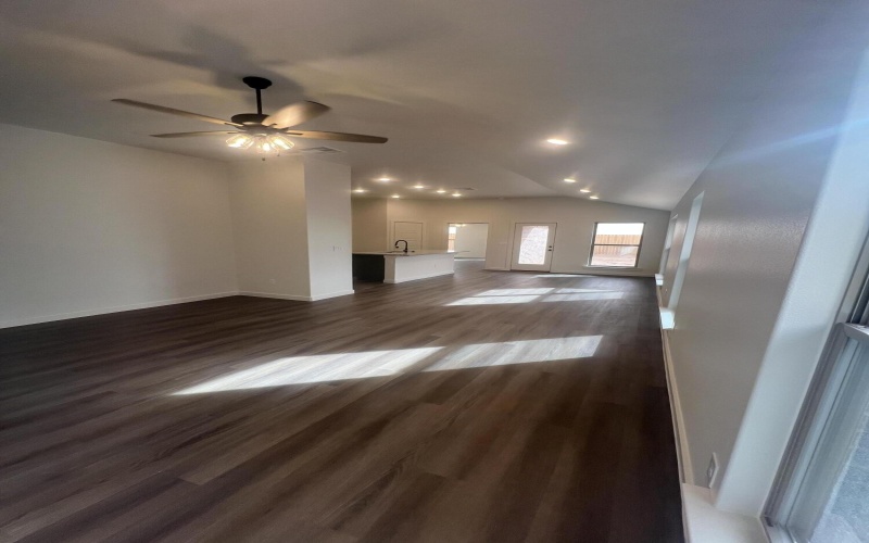 3111 140th Street, Lubbock, TX 79423, 4 Bedrooms Bedrooms, ,2 BathroomsBathrooms,Residential,For Sale,3111 140th Street,0,202602823