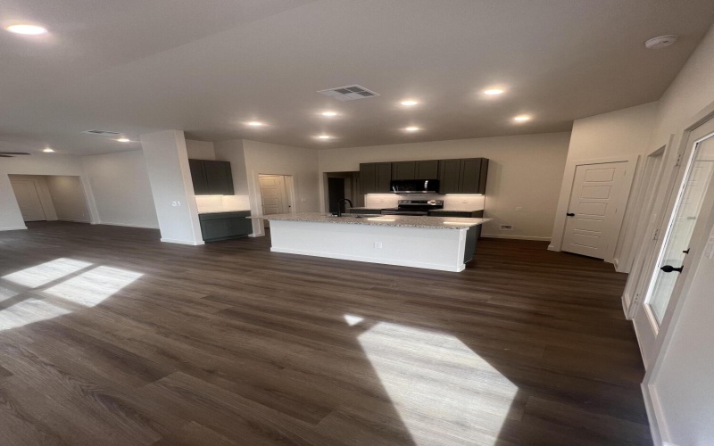 3111 140th Street, Lubbock, TX 79423, 4 Bedrooms Bedrooms, ,2 BathroomsBathrooms,Residential,For Sale,3111 140th Street,0,202602823