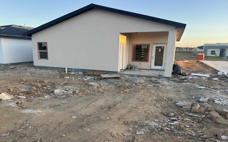 216 Lusitano Dr., LAREDO, TX 78046, 4 Bedrooms Bedrooms, ,2 BathroomsBathrooms,Residential,For Sale,216 Lusitano Dr.,0,20261054