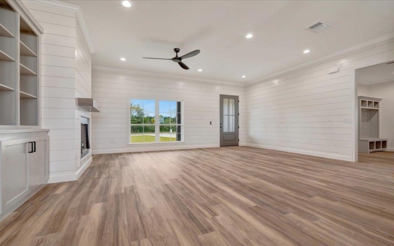 335 Ralph Nerren Rd, Huntington, TX 75949, 3 Bedrooms Bedrooms, ,2 BathroomsBathrooms,Residential,For Sale,335 Ralph Nerren Rd,0,65106064